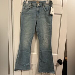 Mother weekender fray NWT! Light wash denim